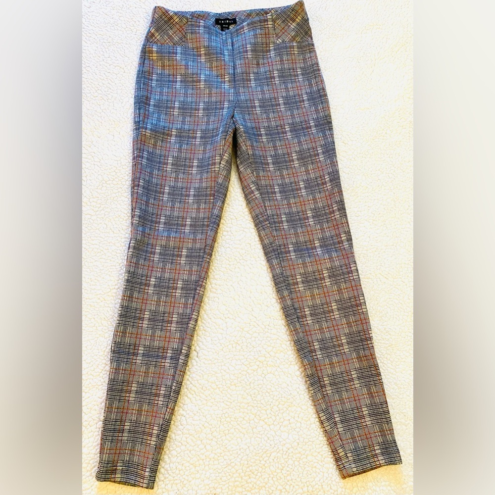 Tribal plaid leggings
